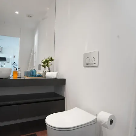 Апартаменты Diamond Ocean View By Lovelystay *