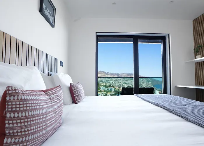 Diamond Ocean View By Lovelystay