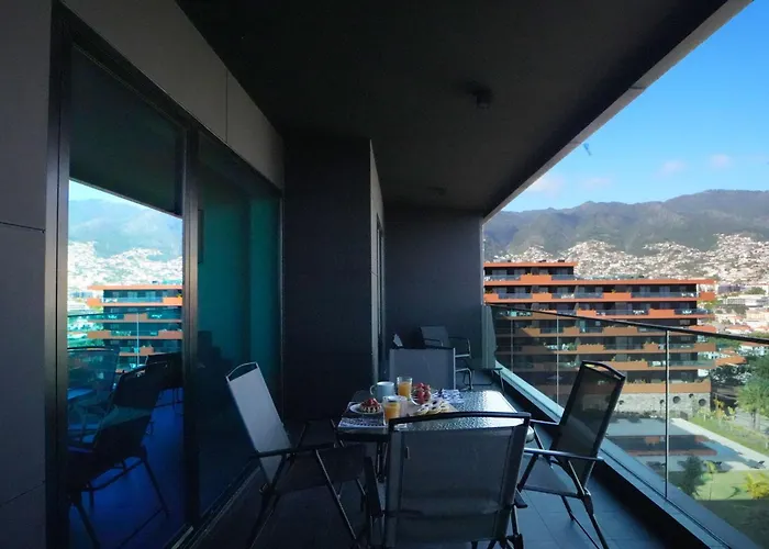 Diamond Ocean View By Lovelystay フンシャル