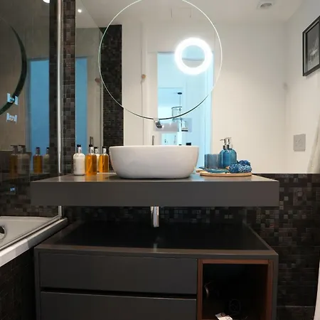 Diamond Ocean View By Lovelystay * Φουνκάλ